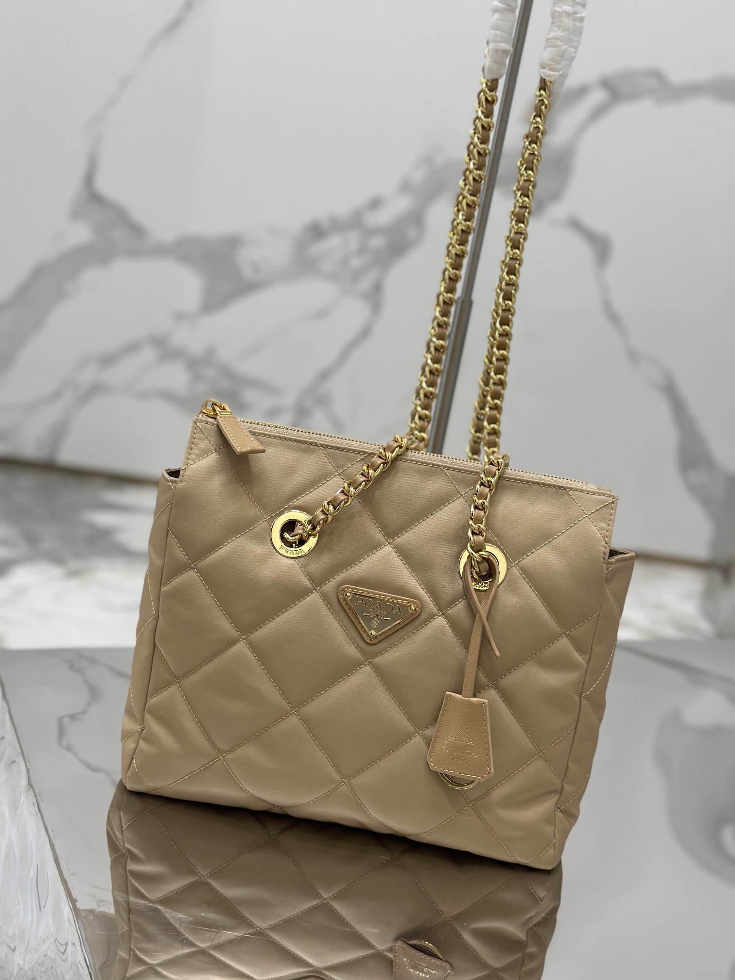 Bagsaaa Pra*a Re-Nylon tote beige bag - 25x19x7cm
