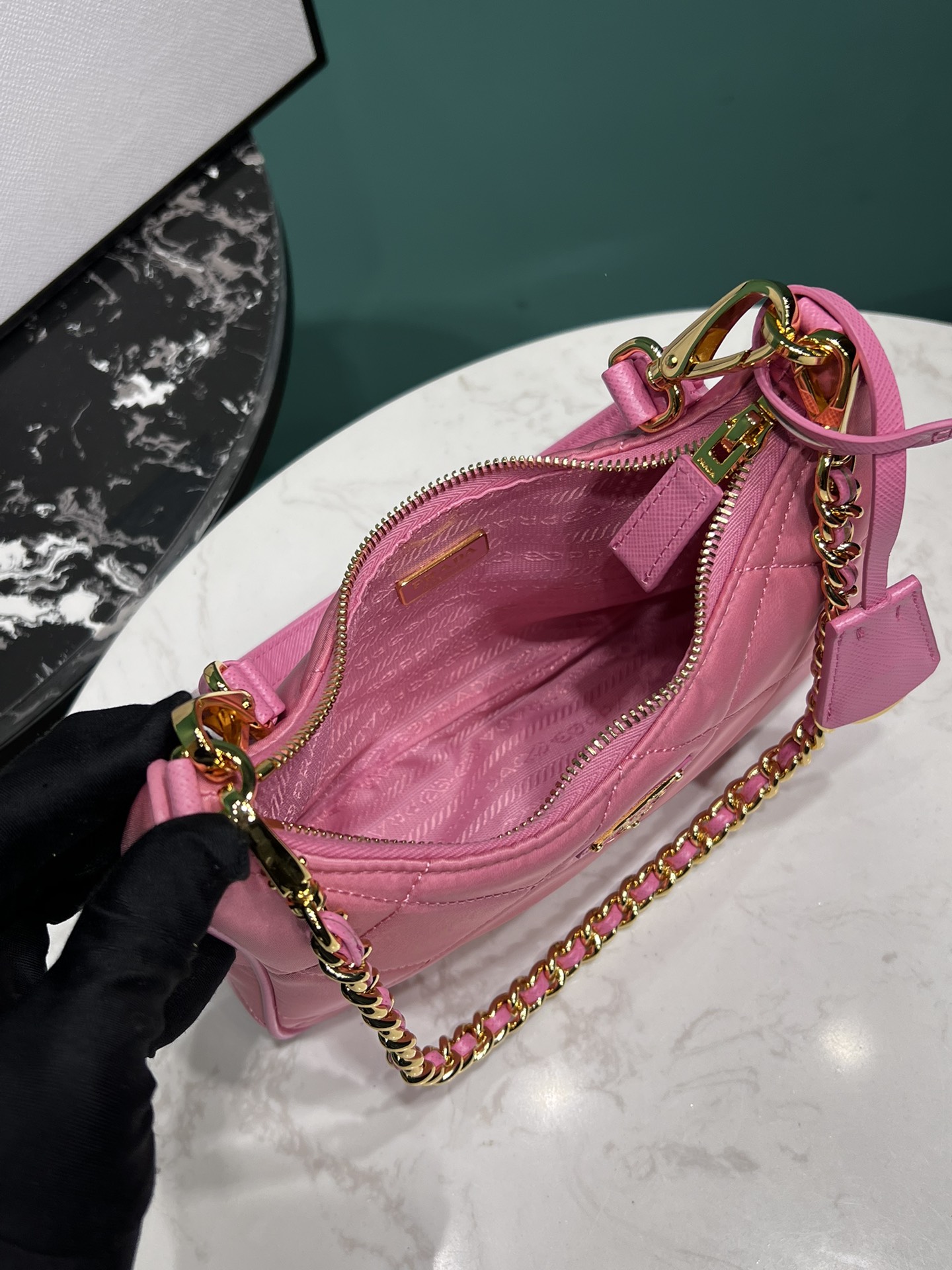 Bagsaaa Pra*a Re-Nylon mini-bag pink - 22x18x6cm