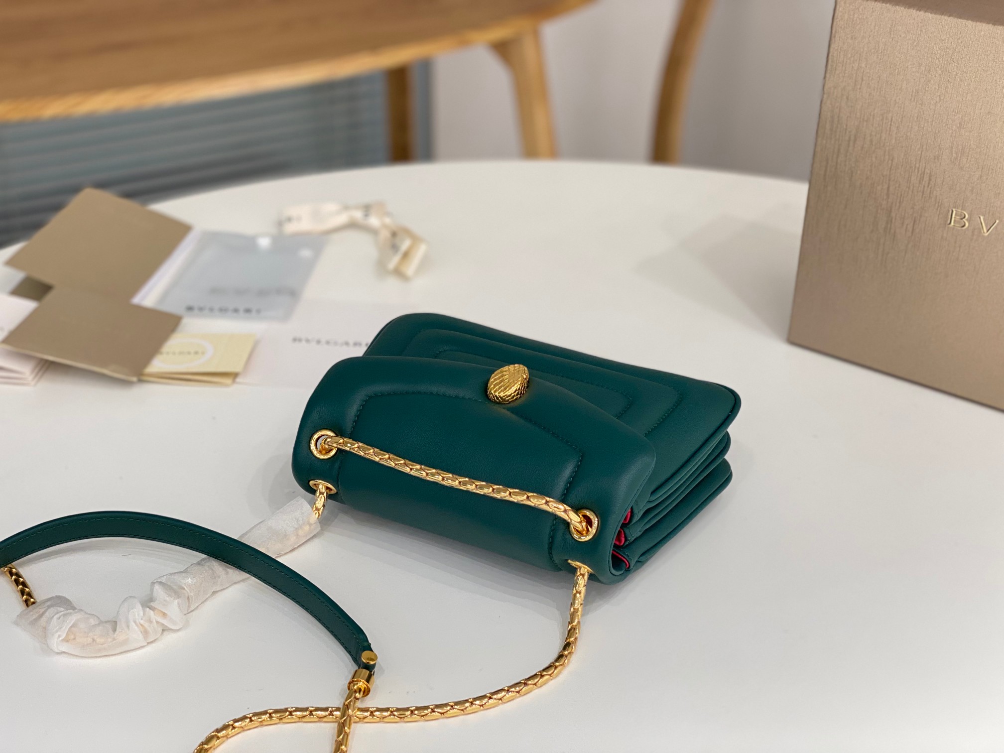 Bagsaaa Bv1g*ai Serpenti Reverse Green Bag - 22.5 X 15 X 7cm