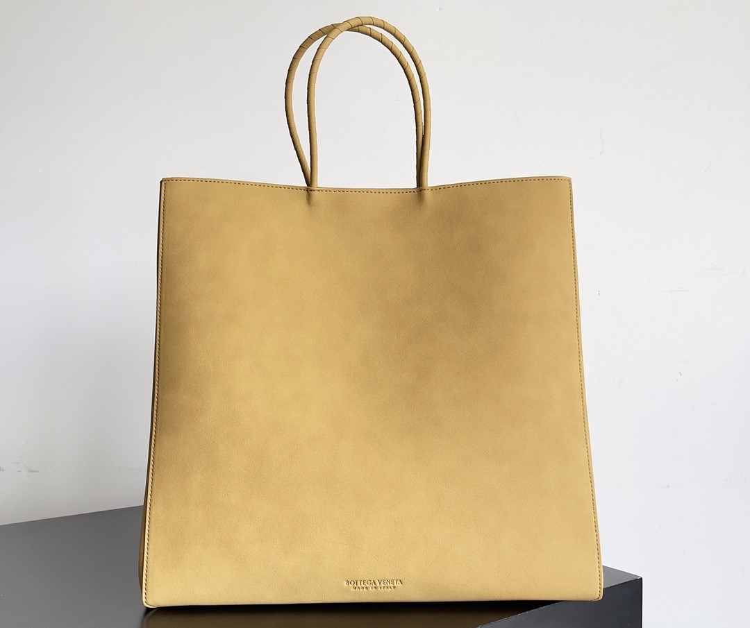 Bagsaaa B0tt*ga Ven*ta Tote - 38*18*33