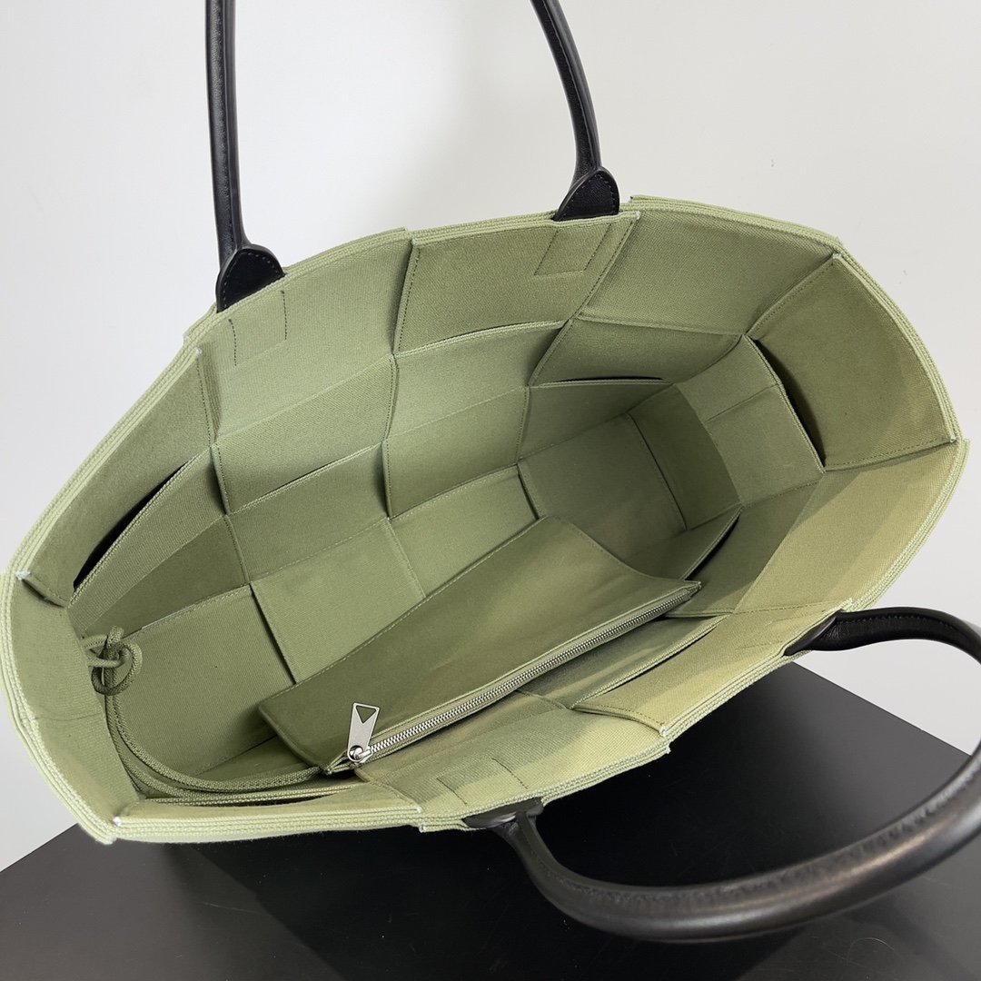 Bagsaaa Arco Tote Green Bag - 47x13x33cm