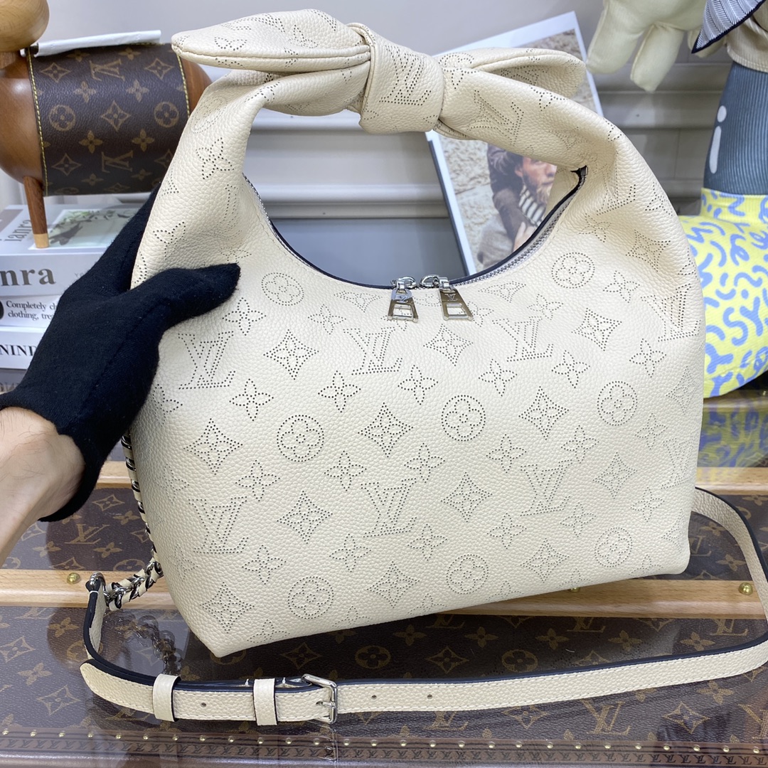 LV WHY KNOT PM BAG CREAM M20701