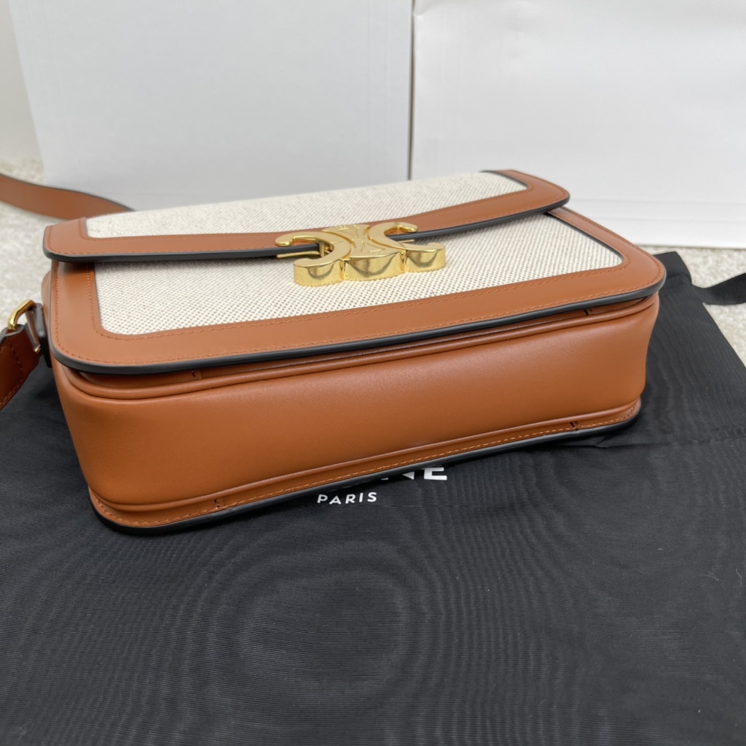 Bagsaaa Ce1i*e Classique Triomphe In Canvas Brown and Beige - 22.5 X 16.5 X 7.5cm