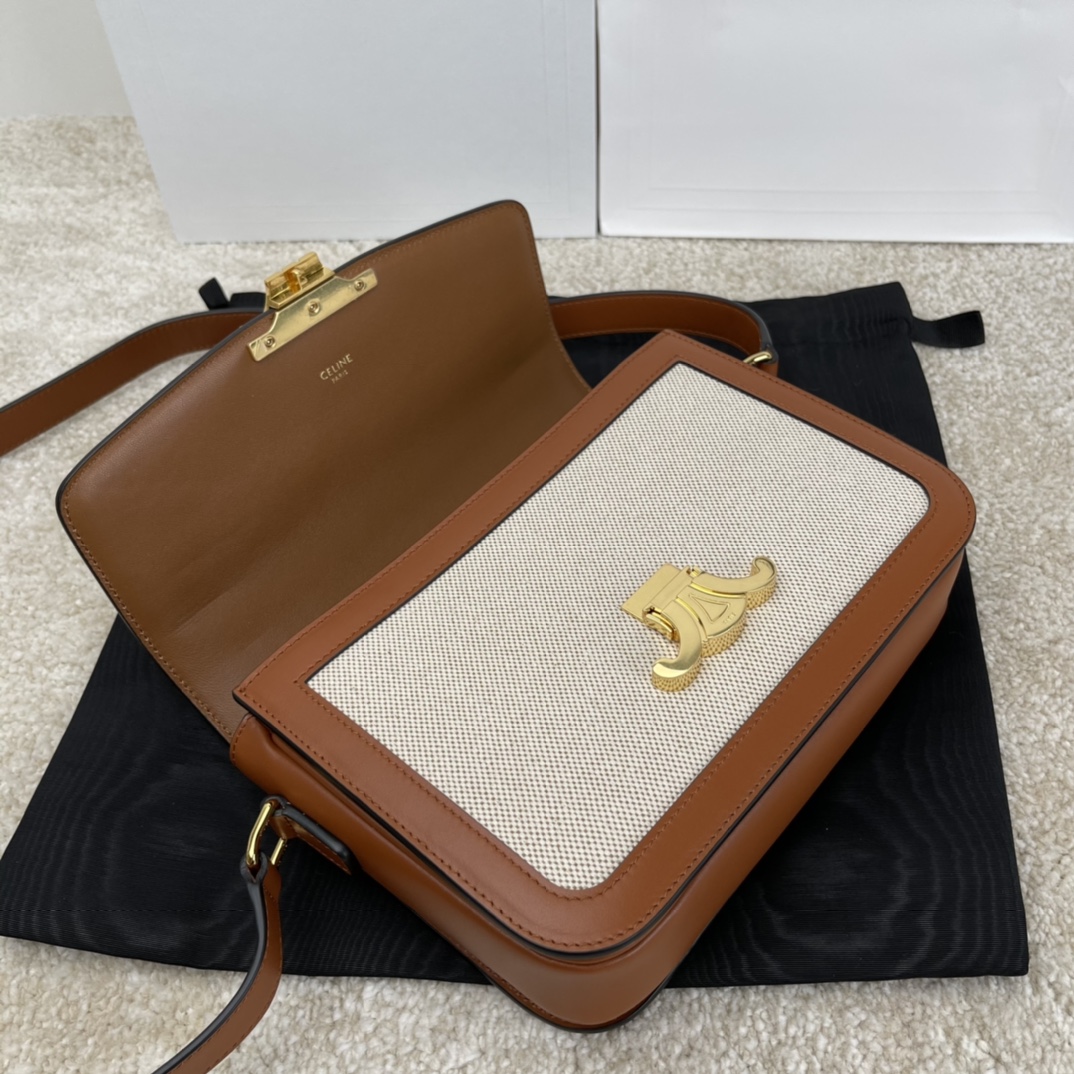 Bagsaaa Ce1i*e Classique Triomphe In Canvas Brown and Beige - 22.5 X 16.5 X 7.5cm