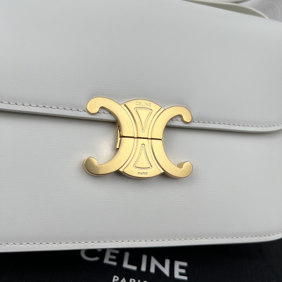 Bagsaaa Ce1i*e Classique Triomphe In shiny Calfskin Leather White - 22.5 X 16.5 X 7.5 cm