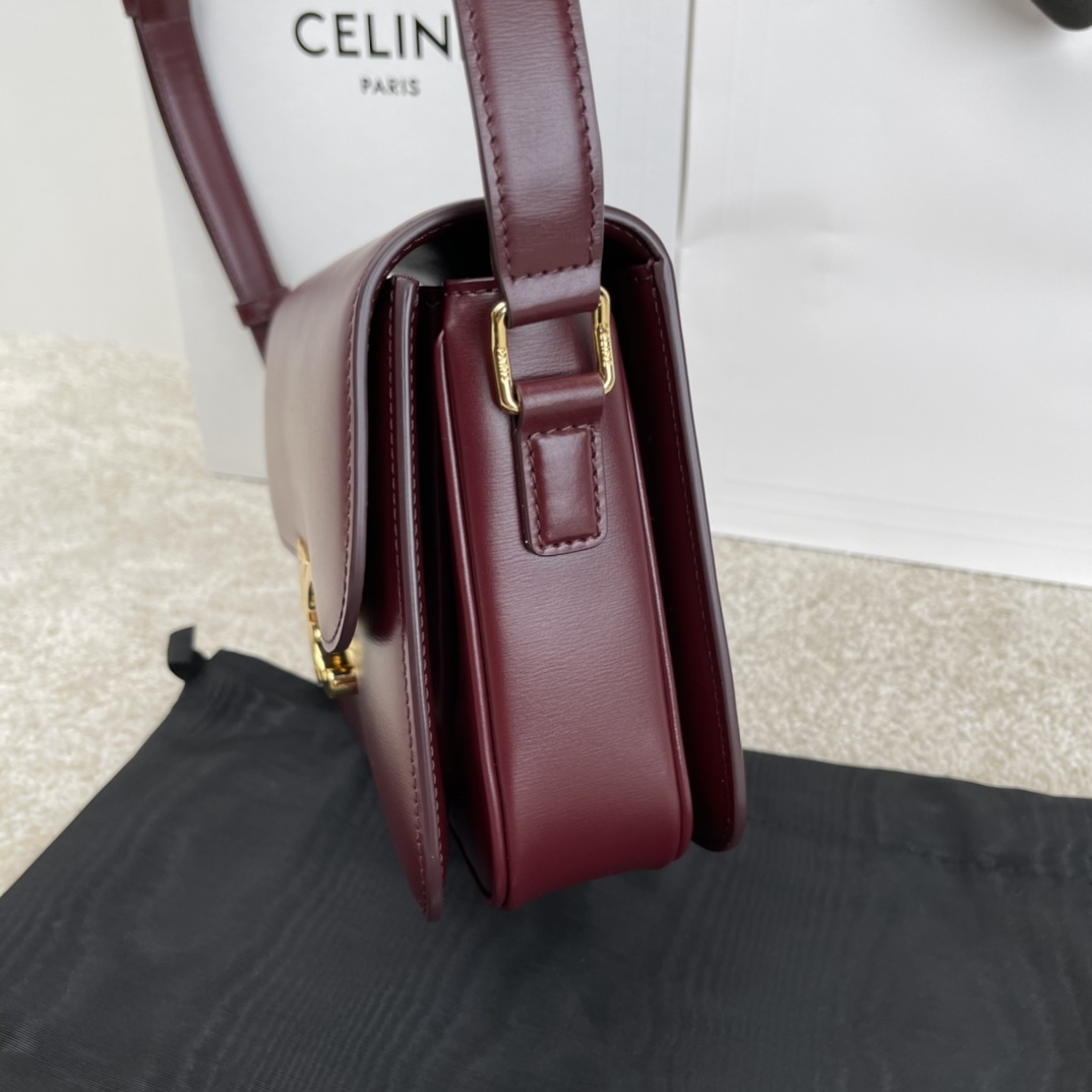 Bagsaaa Ce1i*e Classique Triomphe In shiny Calfskin Leather Burgundy - 22.5 X 16.5 X 7.5 cm