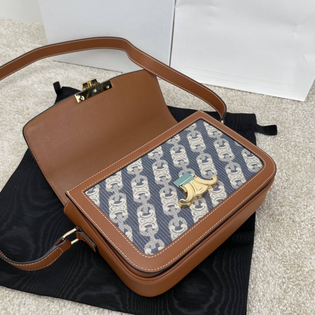 Bagsaaa Ce1i*e Classique Triomphe Blue - 22.5 X 16.5 X 7.5 cm