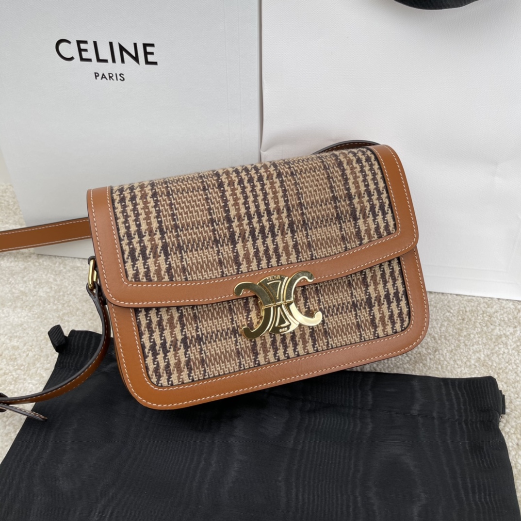 Bagsaaa Ce1i*e Classique Triomphe Textile Brown - 22.5 X 16.5 X 7.5 cm