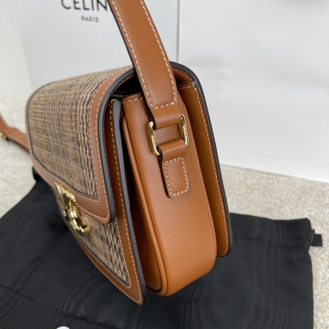 Bagsaaa Ce1i*e Classique Triomphe Textile Brown - 22.5 X 16.5 X 7.5 cm