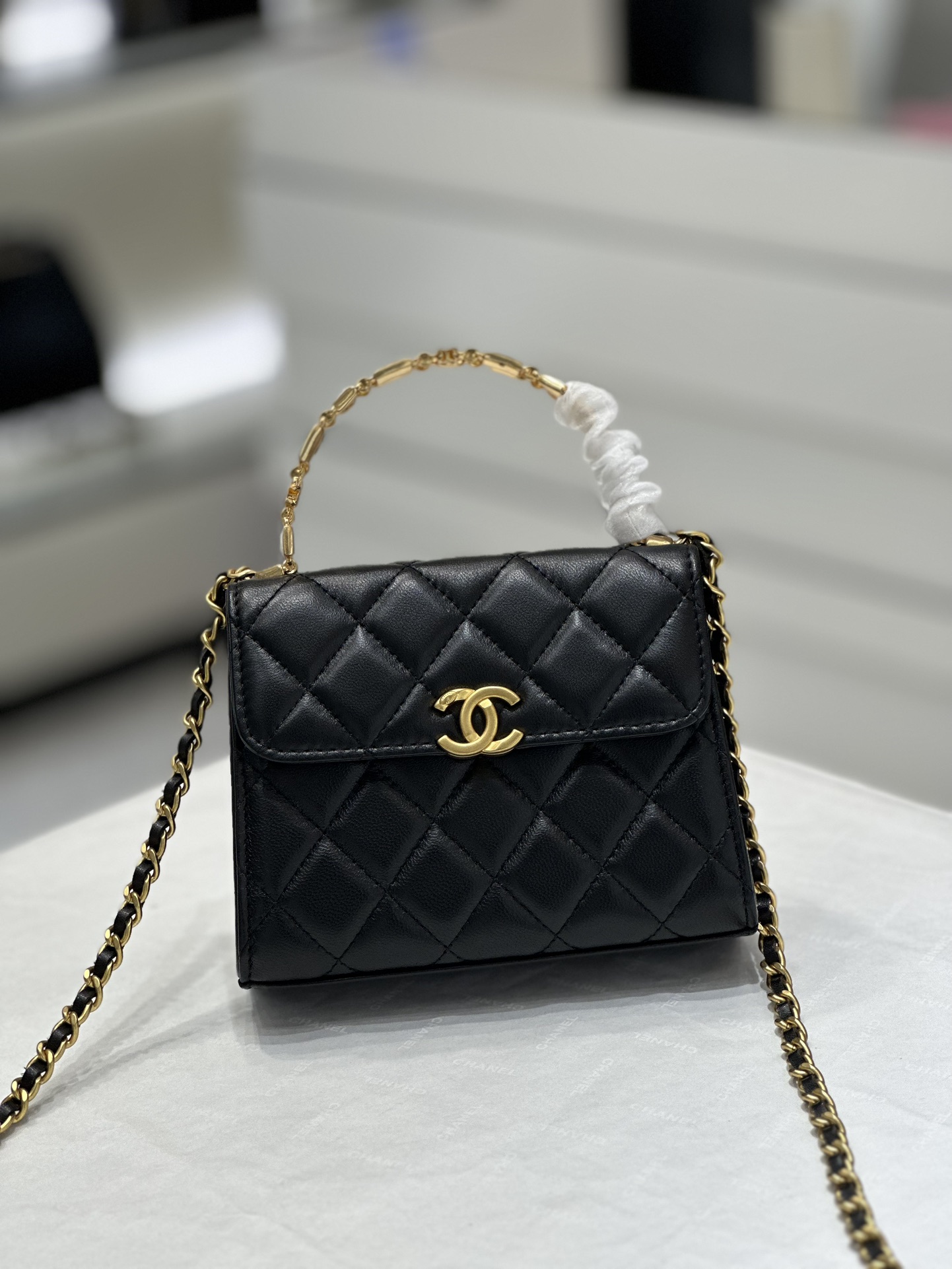 Bagsaaa Ch**el Small Lambskin Flap Black Bag - 11.5x14.5x5.5cm