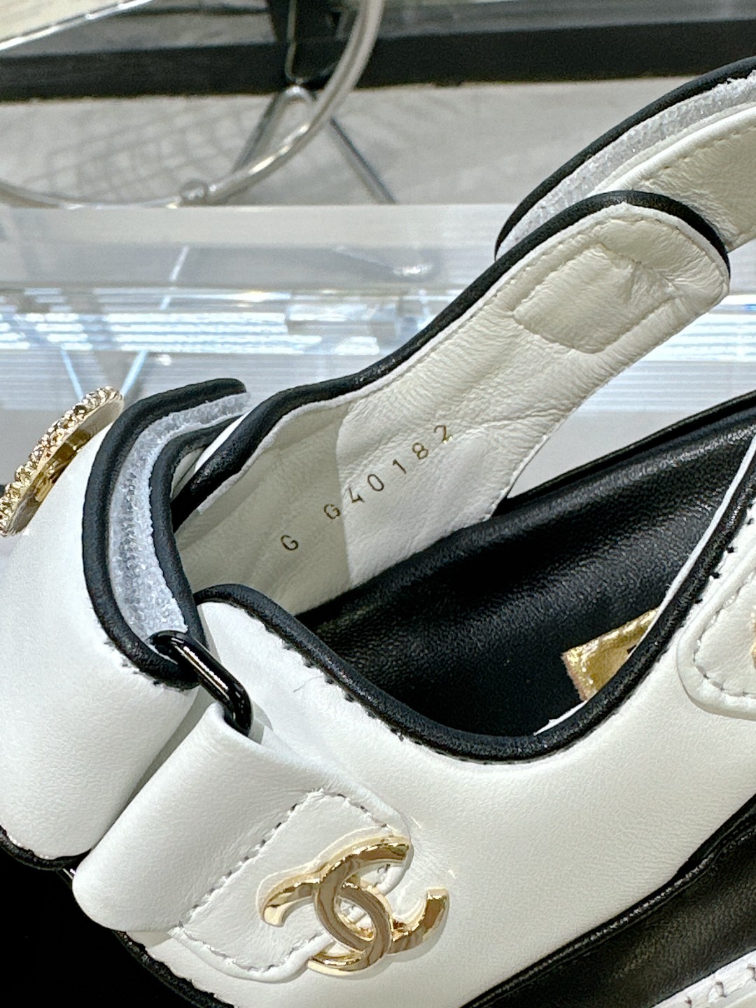 Bagsaaa Ch**el Sandals Lambskin Leather White