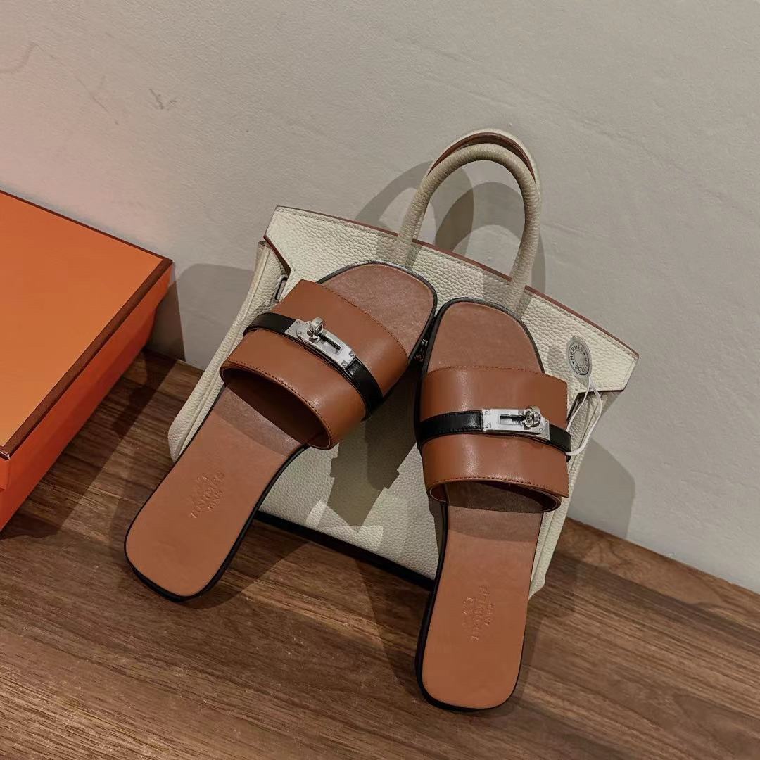 Bagsaaa H**me5 Giulia Brown Slides