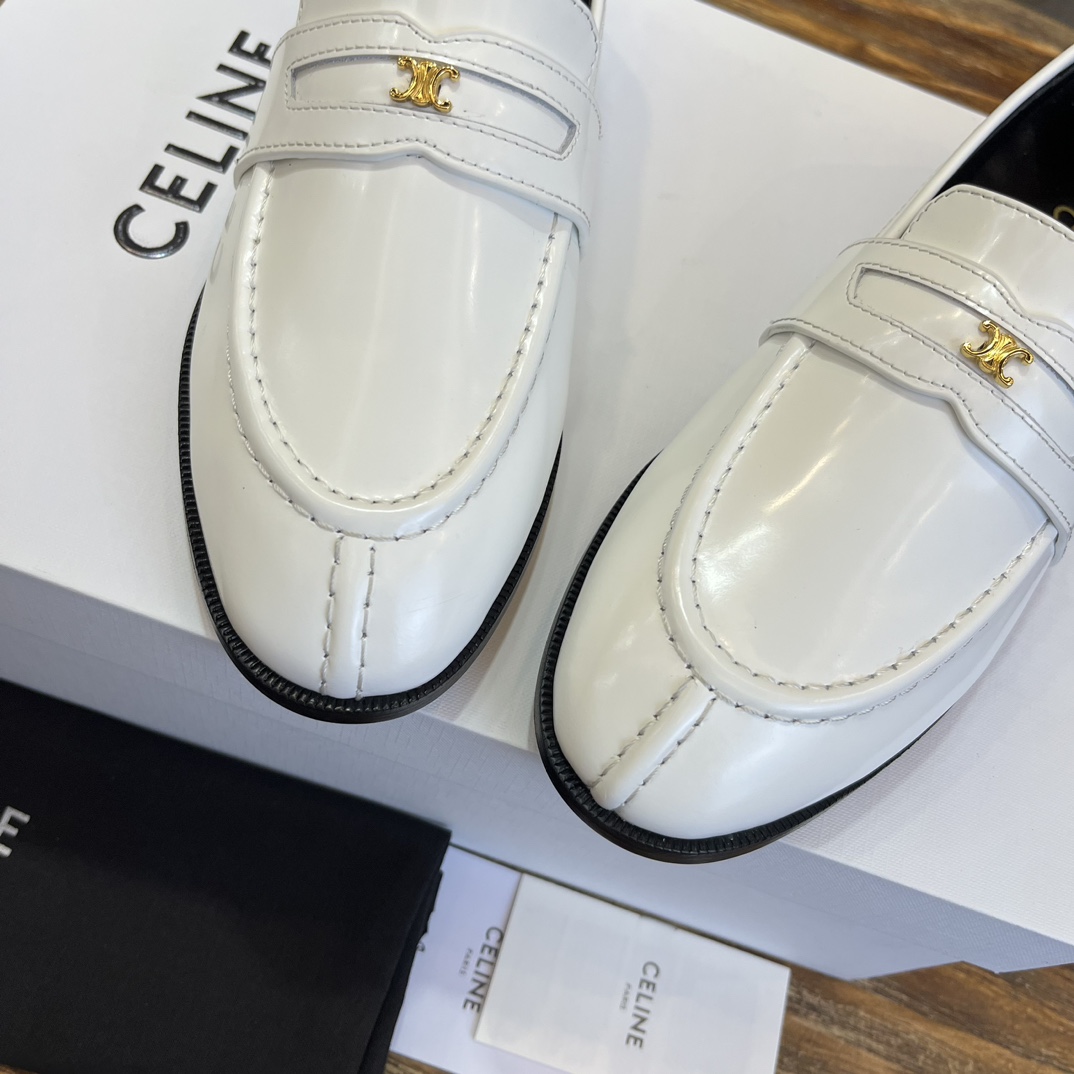 Bagsaaa Ce1i*e White Loafers With Triomphe Logo