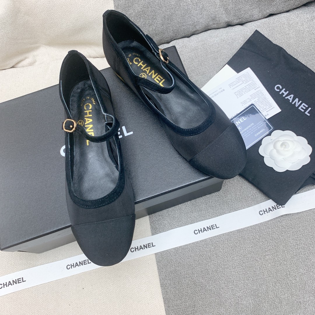 Bagsaaa Ch**el Mary Jane Black 2.5 cm