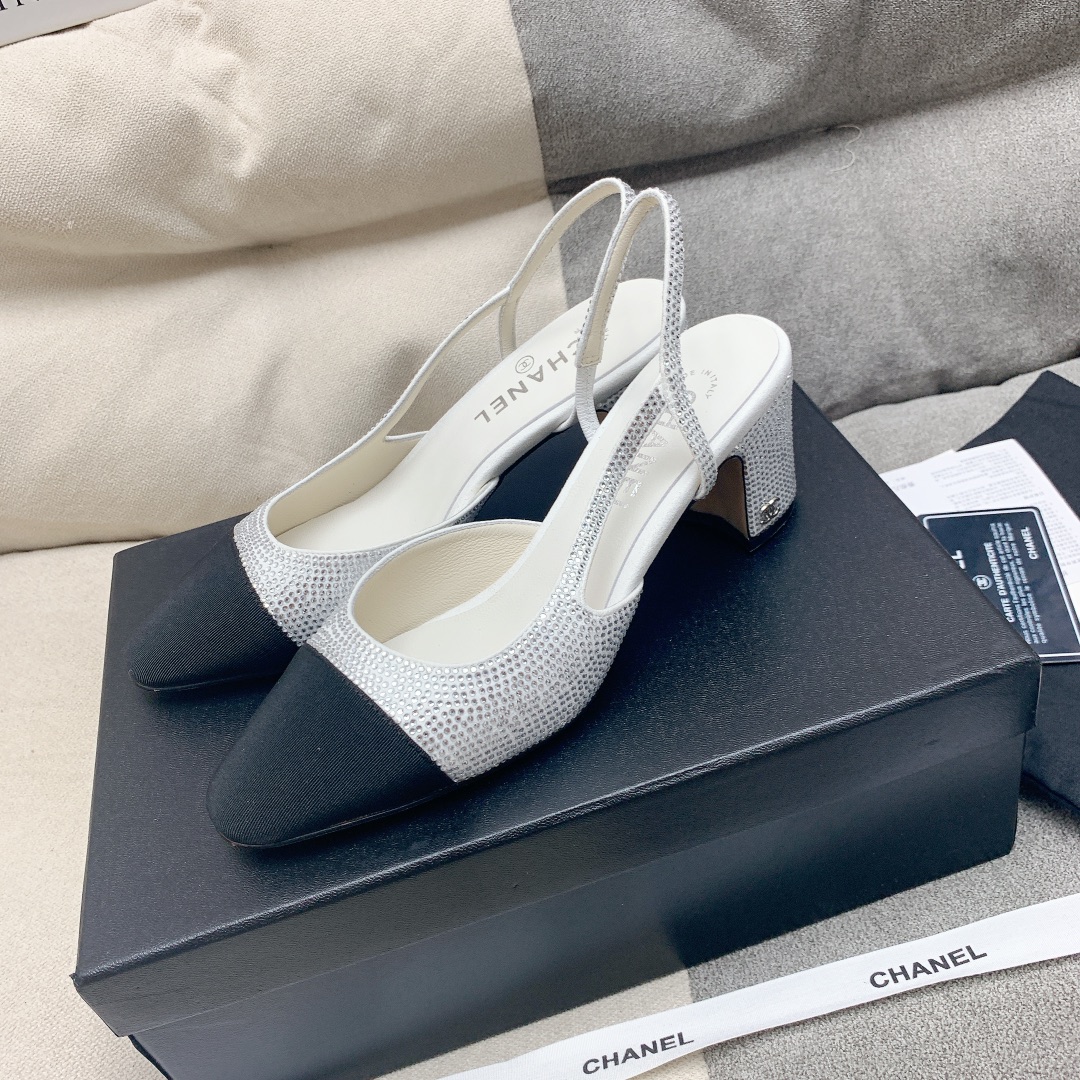 Bagsaaa Ch**el Mary Jane Crystal White Shoes 6.5 cm