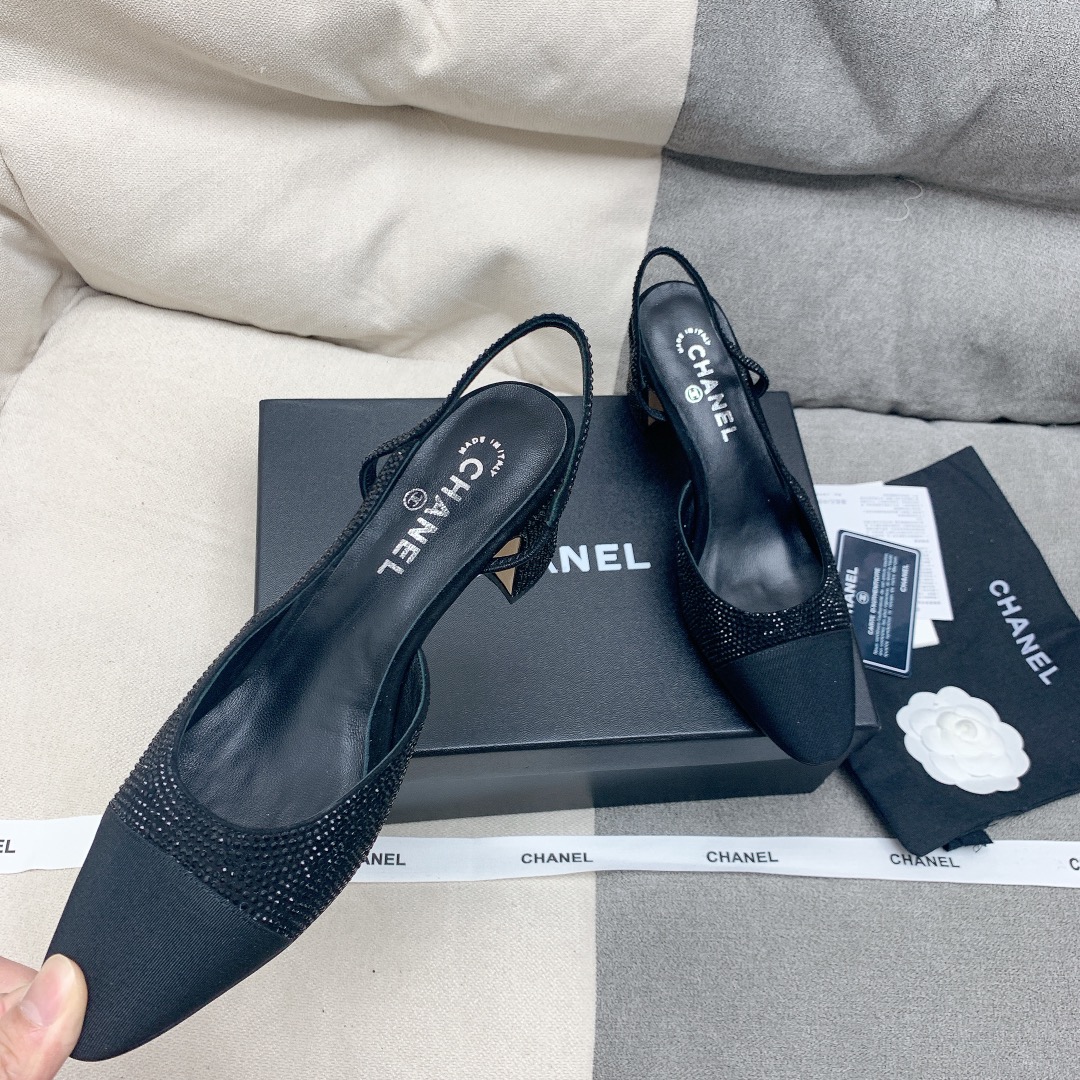 Bagsaaa Ch**el Mary Jane Crystal Black Shoes 6.5 cm