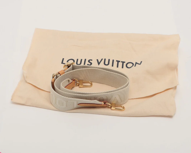 Bagsaaa L0vis Vvtt0n Strap