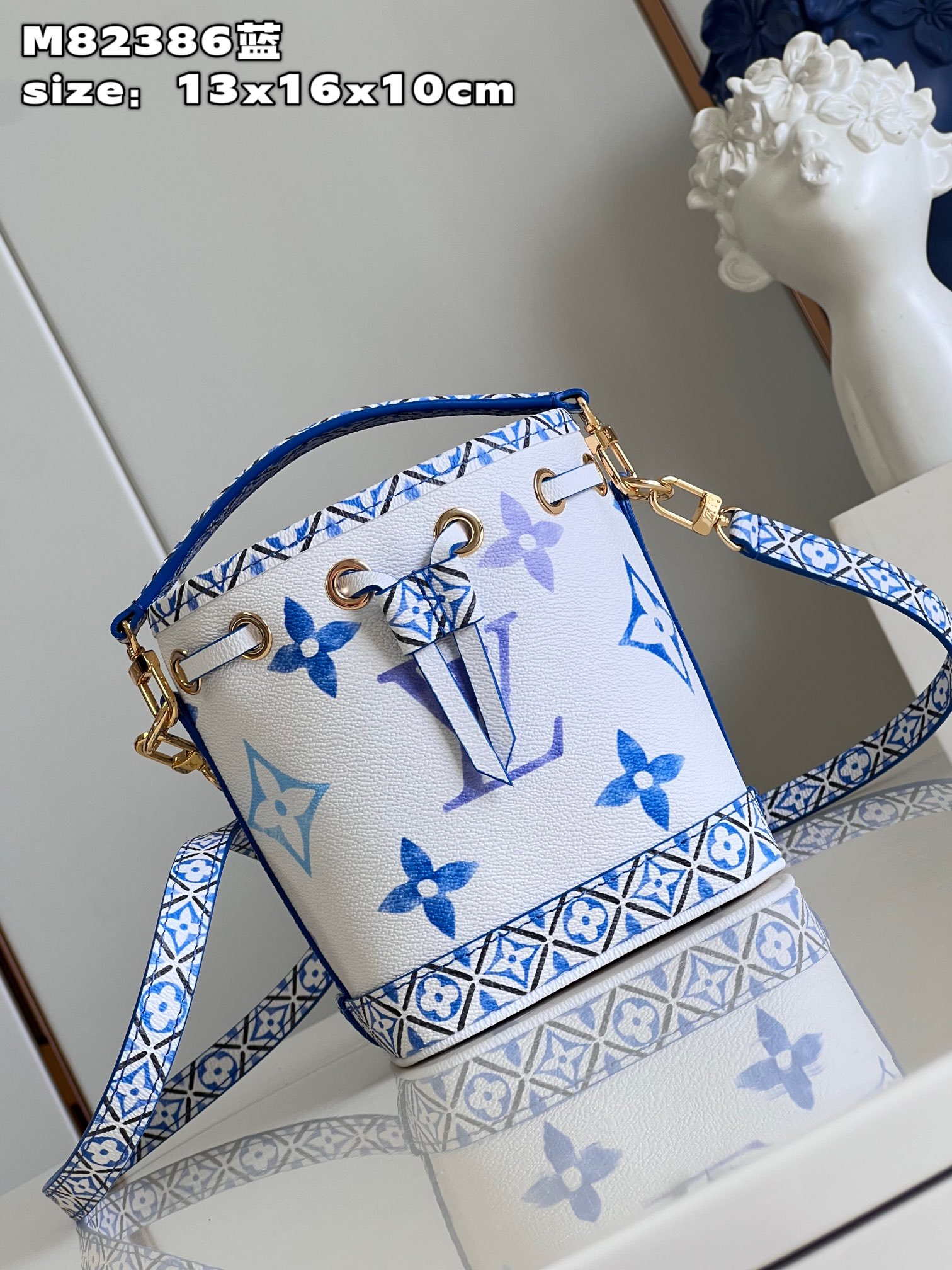 Bagsaaa L0vis Vvtt0n By The Pool Bucket Blue Bag - 16x13x10cm