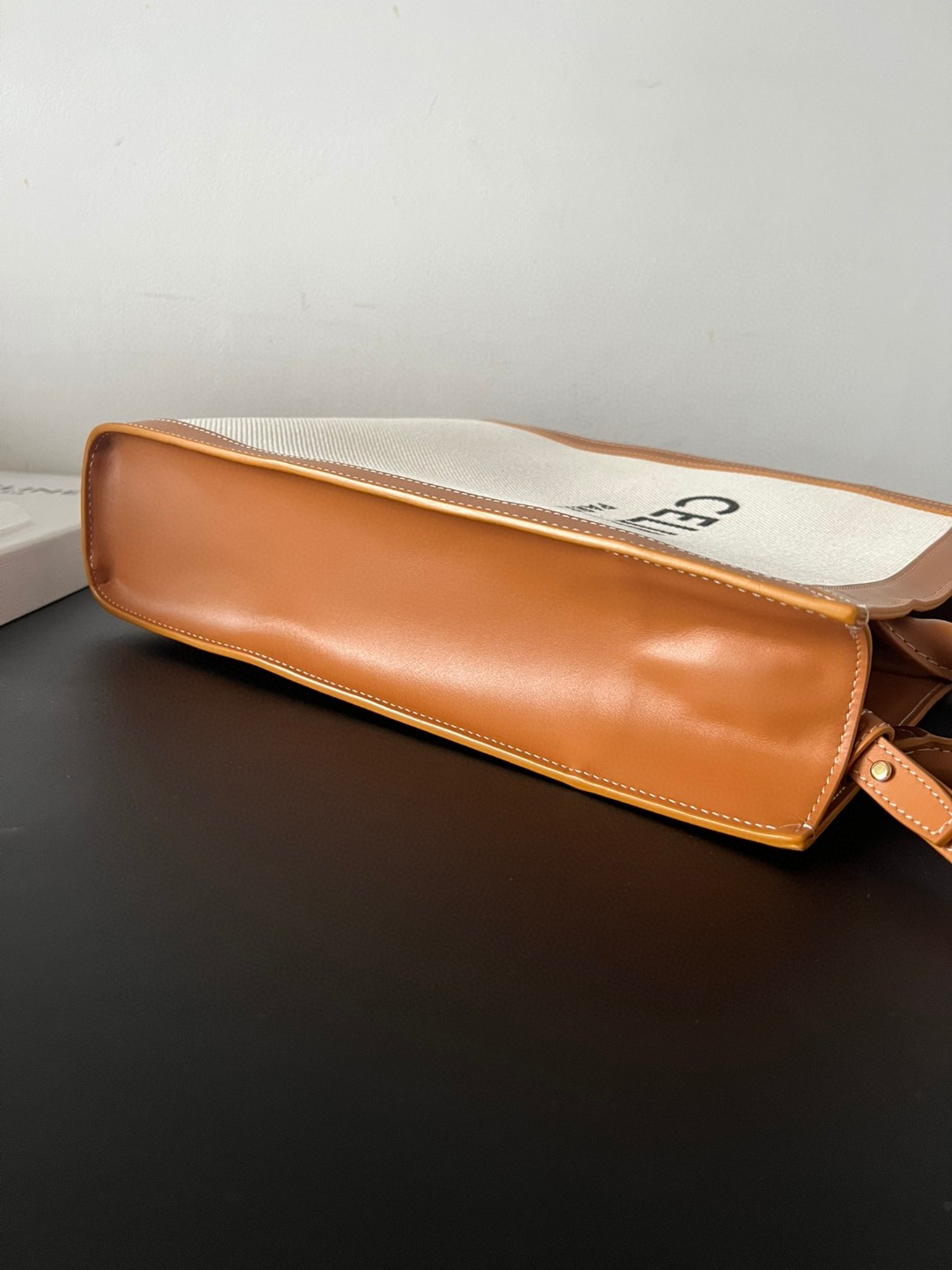 Bagsaaa Ce1i*e Natural Canvas & Tan Calfskin Vertical Cabas - 28.5cm*33*8cm