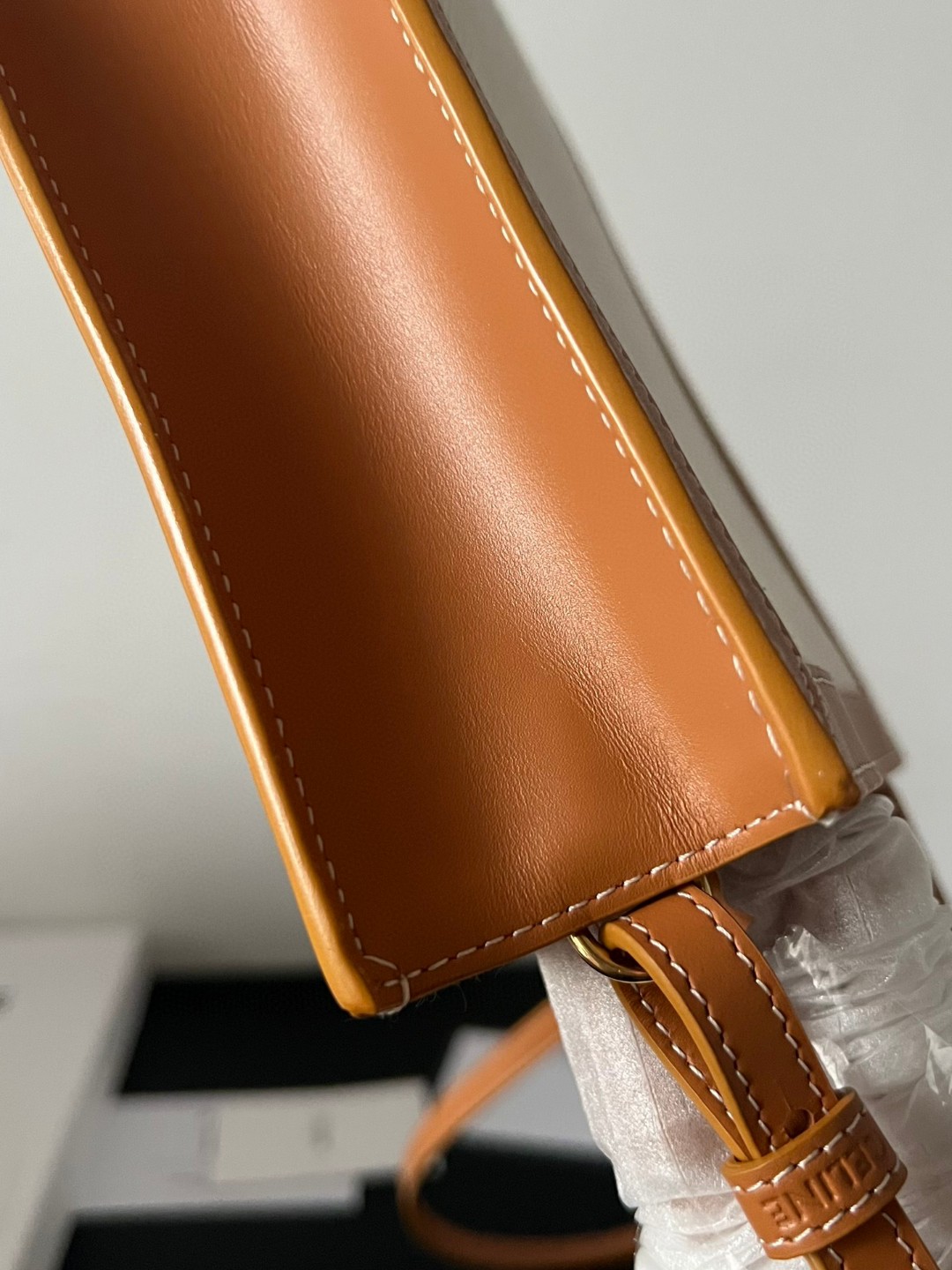 Bagsaaa Ce1i*e Natural Canvas & Tan Calfskin Vertical Cabas - 17cm*21*4cm