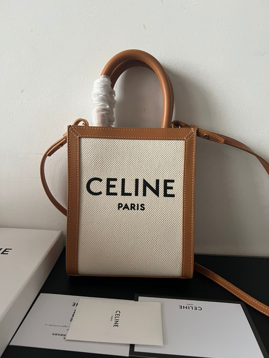 Bagsaaa Ce1i*e Natural Canvas & Tan Calfskin Vertical Cabas - 17cm*21*4cm