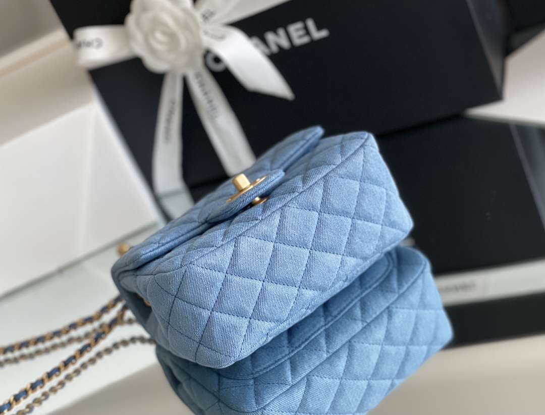 Bagsaaa Ch**el Denim Flap Bag - 18x13x7cm