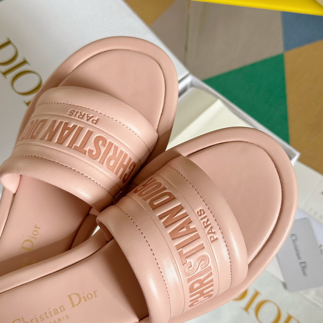 Bagsaaa D10r Every D Slides Pink