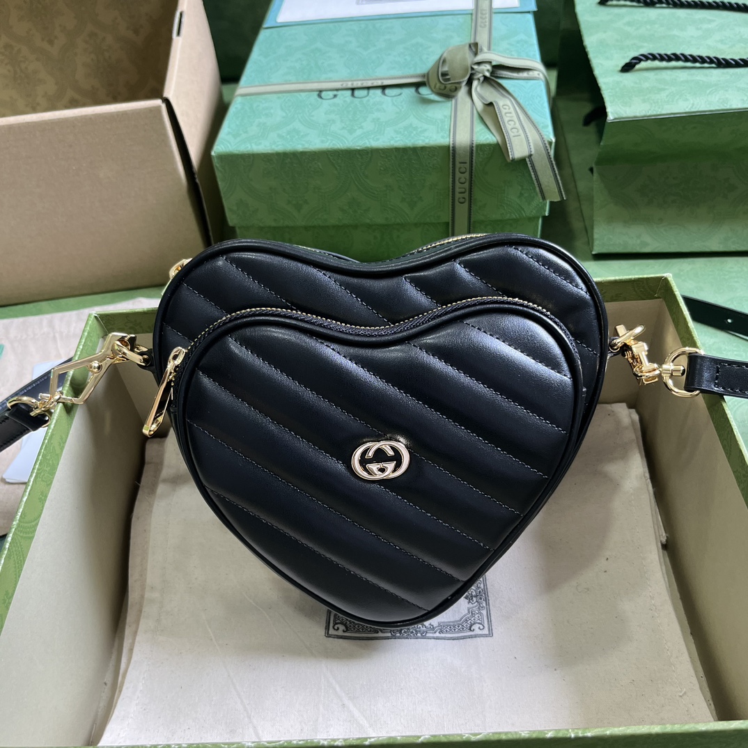 Bagsaaa Gvc*1 Interlocking G mini Black heart bag - 20x17.5x6.5cm