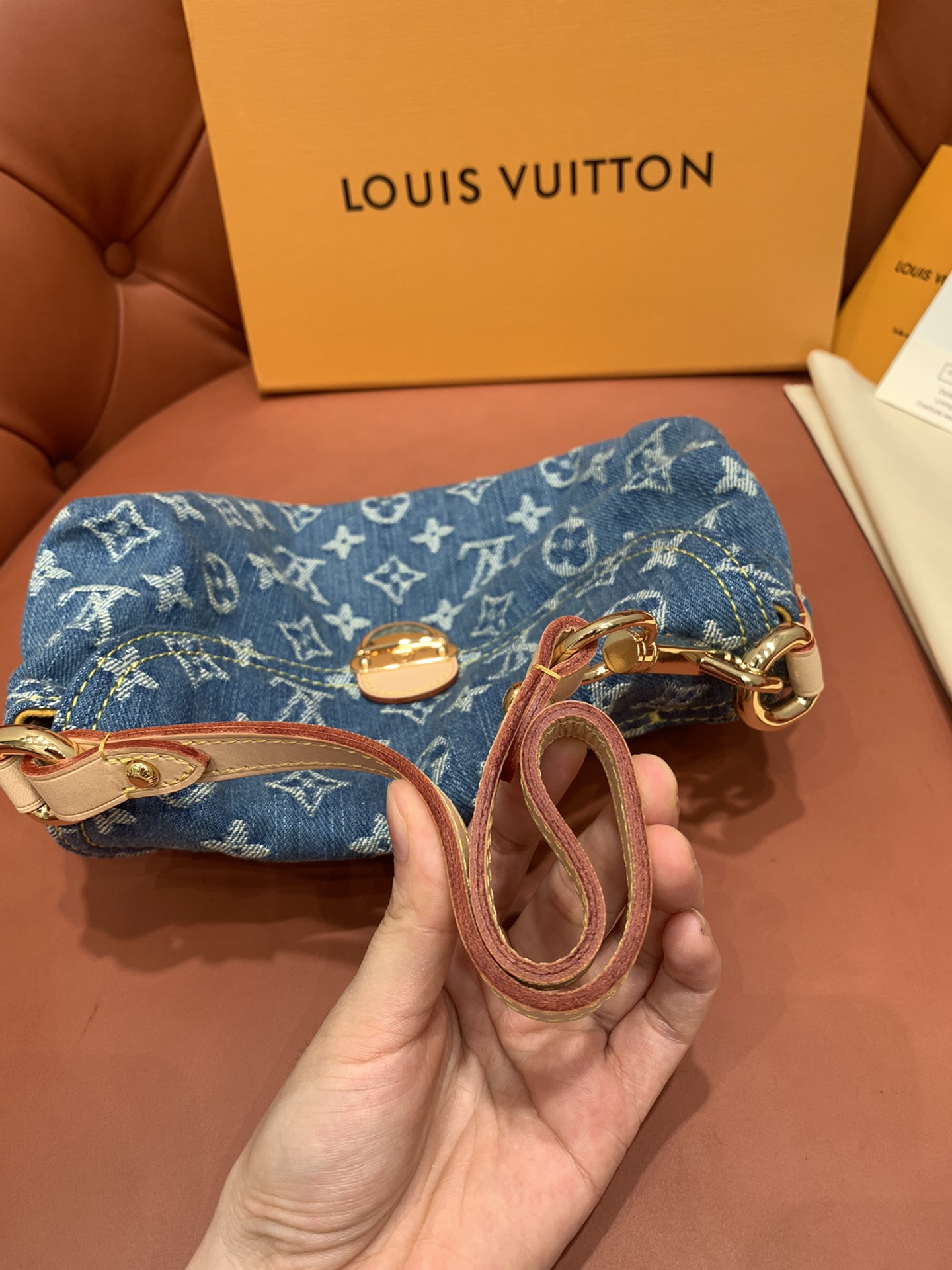 Bagsaaa L0vis Vvtt0n Monogram Denim Mini Pleaty Bag in Blue - 25x15x9cm