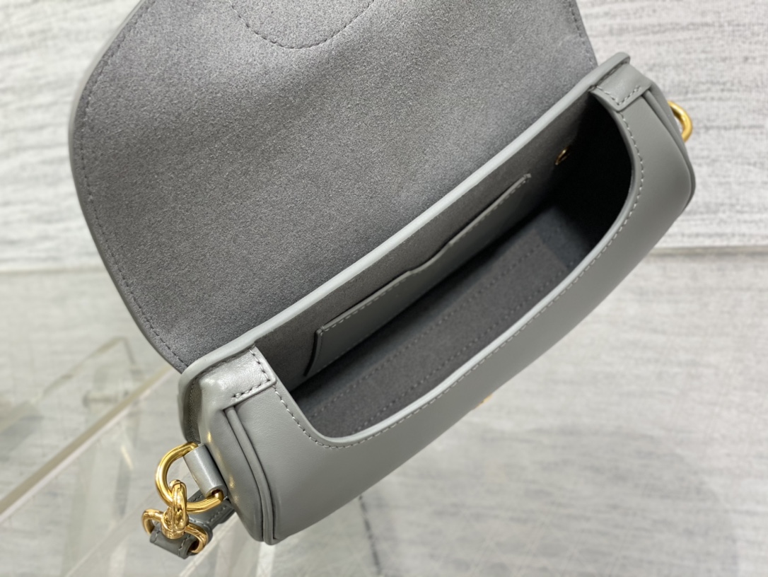 D10r Bobby East-West Bag Grey