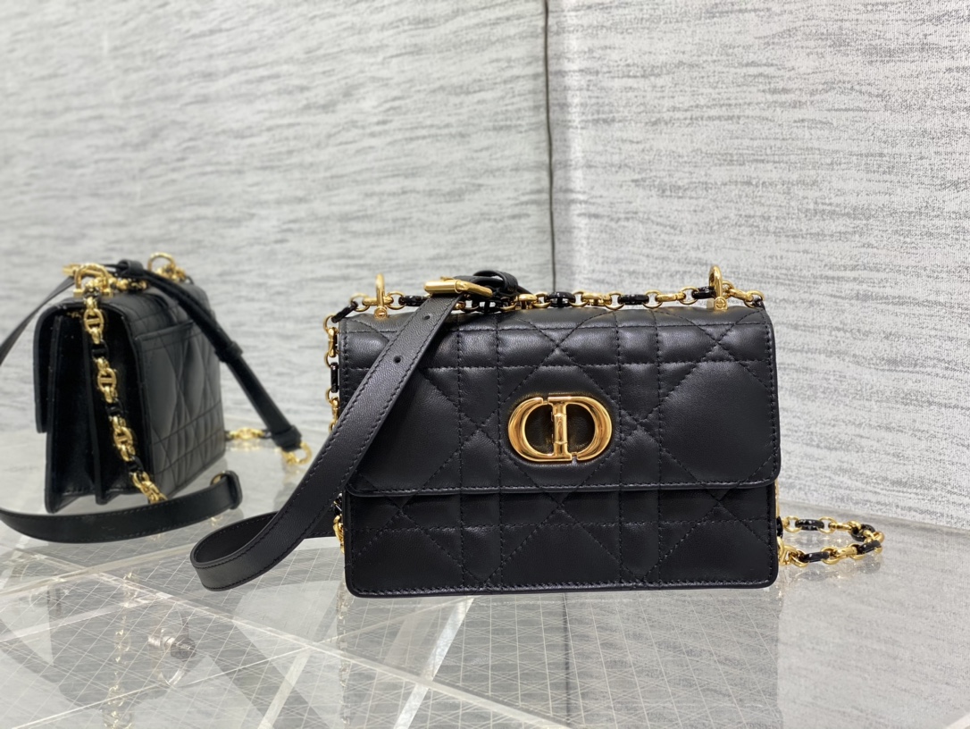 Bagsaaa D10r Miss Caro Bag Macrocannage Lambskin Bag - 19 x 13 x 5.5 cm