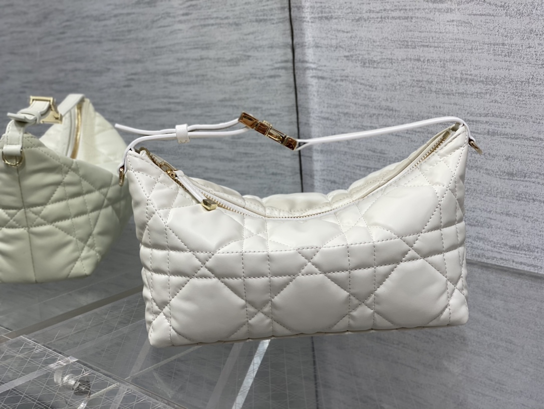 Bagsaaa D10r Nomad Bag - 22*13*9.5cm