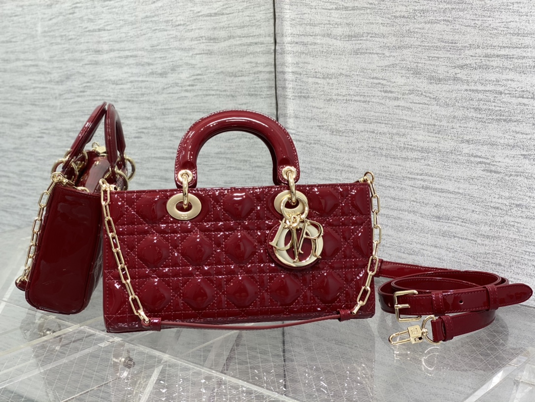 Bagsaaa D10r Lady D-Joy Medium Patent Red Leather Bag - 26*6*14cm