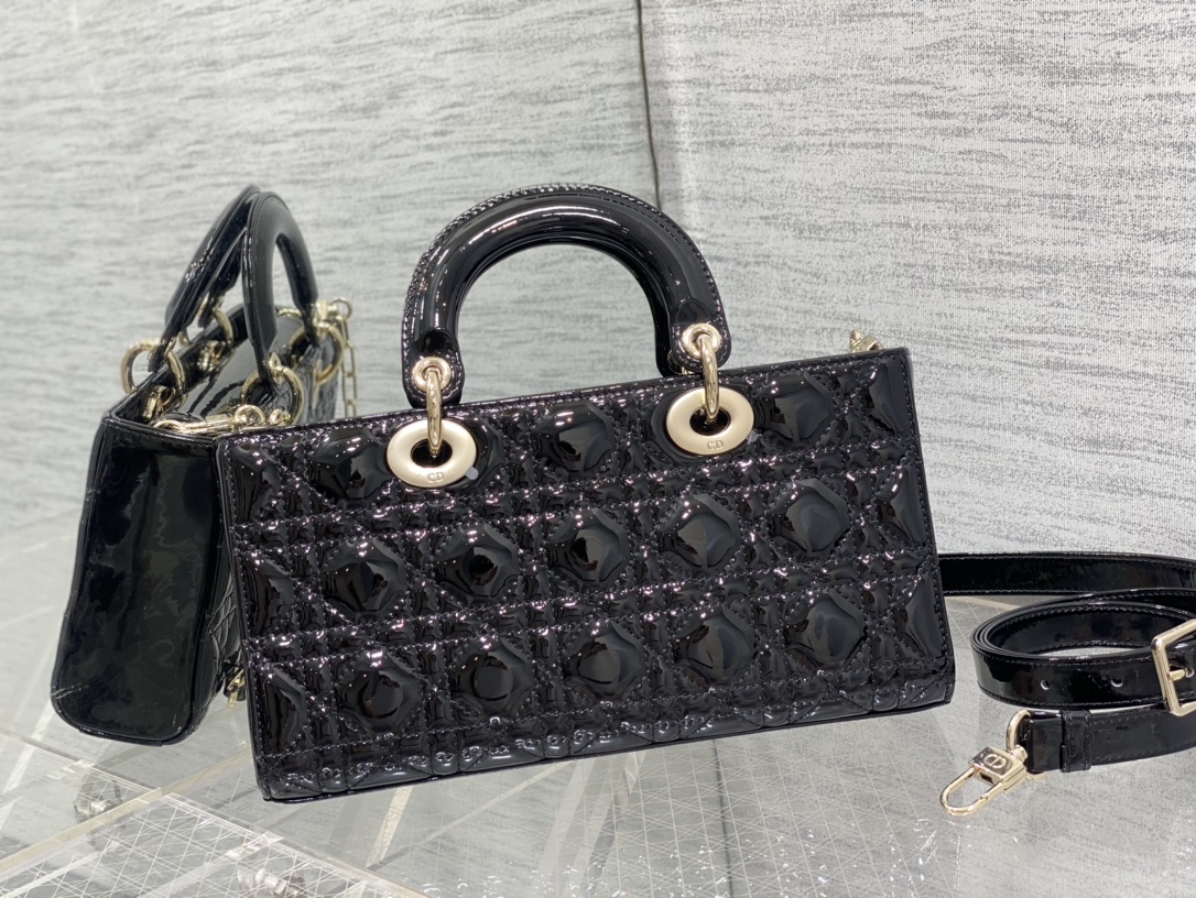 Bagsaaa D10r Lady D-Joy Medium Patent Black Leather Bag - 26*6*14cm