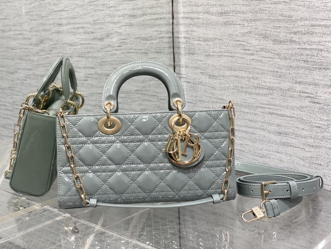 Bagsaaa D10r Lady D-Joy Medium Patent Gray Leather Bag - 26*6*14cm