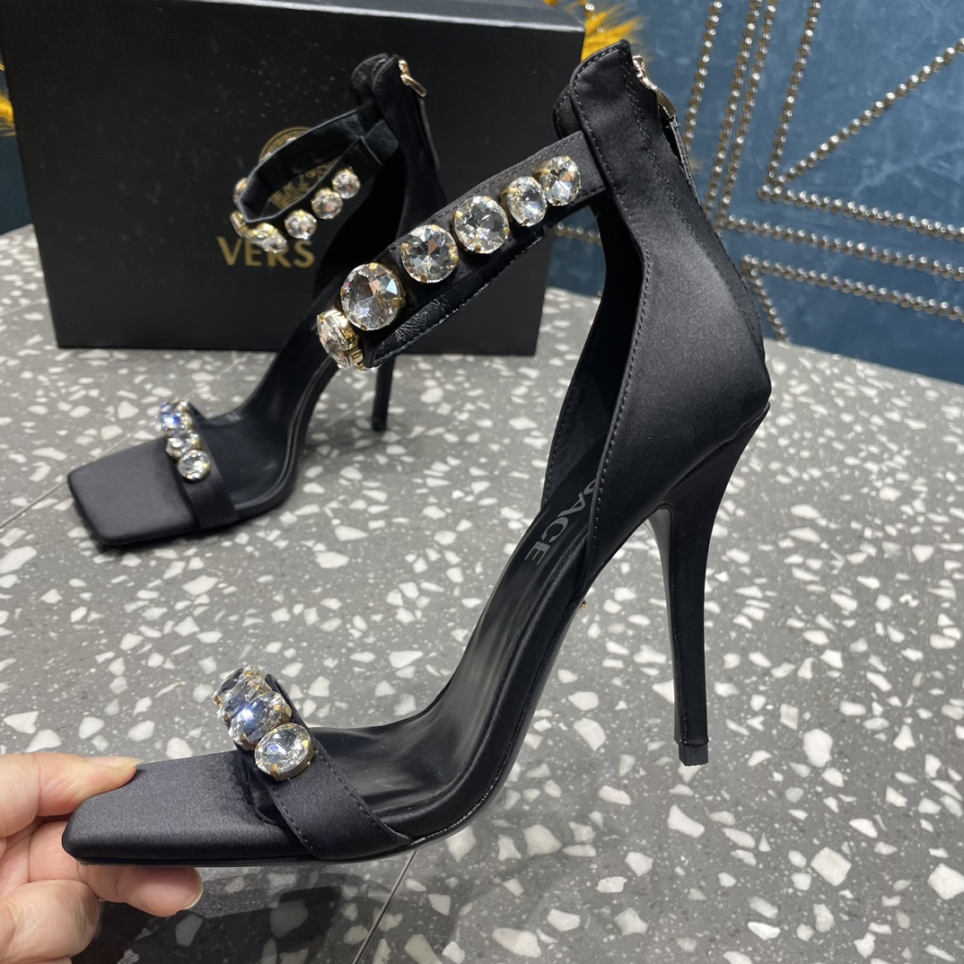 Bagsaaa Versace Crystal High Heel Sandals In Black