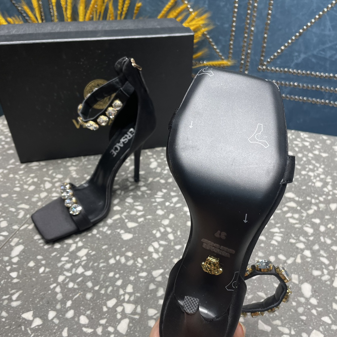 Bagsaaa Versace Crystal High Heel Sandals In Black