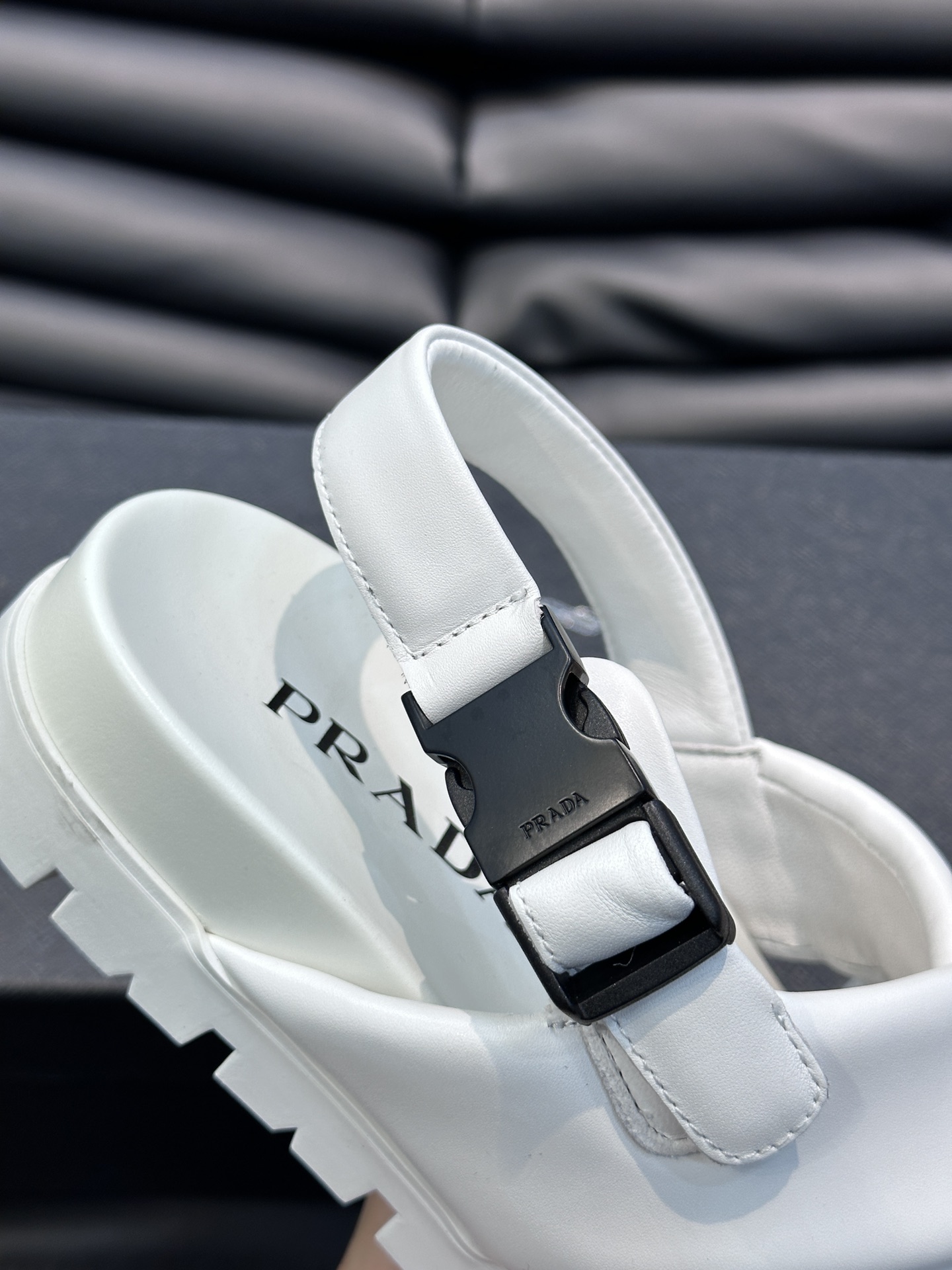 Bagsaaa Pra*a padded leather platform white sandals
