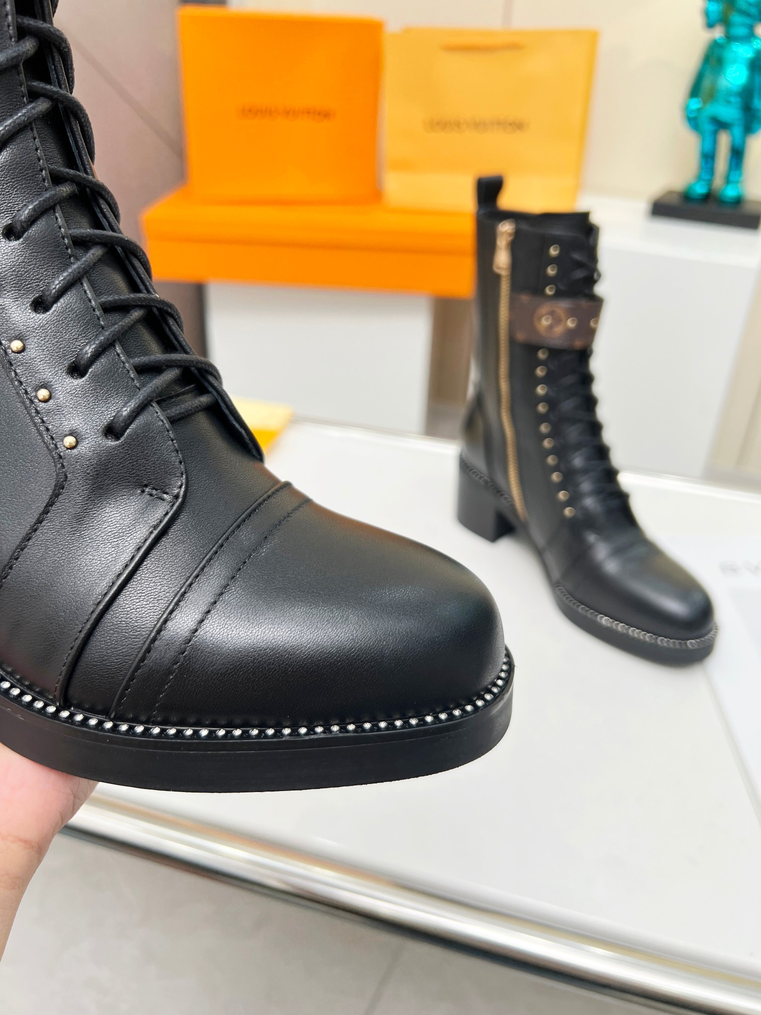 Bagsaaa L0vis Vvtt0n Wonderland Black Ranger Long Boots