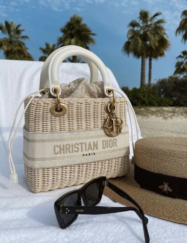 D10r Lady Oblique Bag 24cm 03