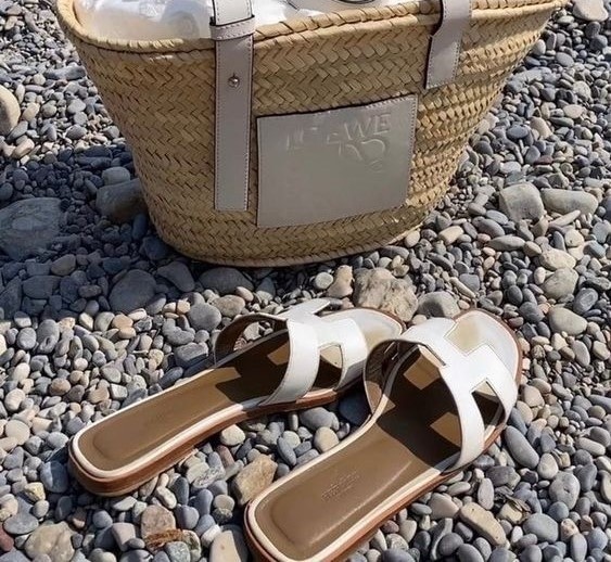 Bagsaaa H**me5 Oran Box calfskin White