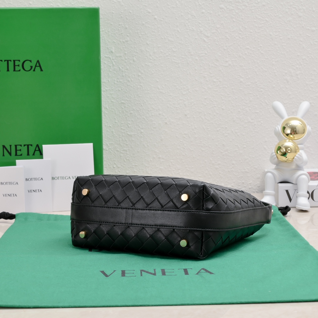 Bagsaaa B0tt*ga Ven*ta Wallace Black - 22x13x9.5cm