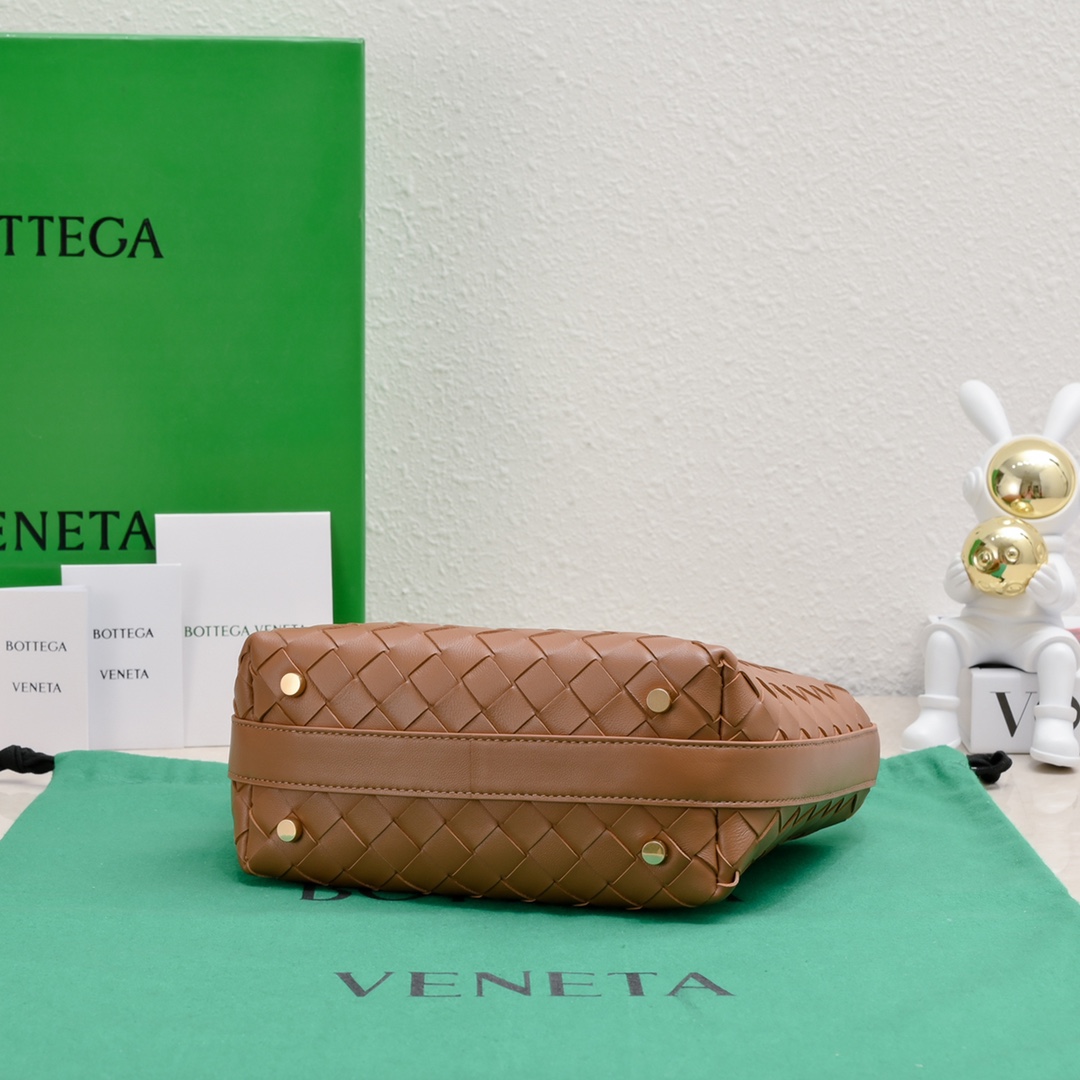 Bagsaaa B0tt*ga Ven*ta Wallace Brown - 22x13x9.5cm