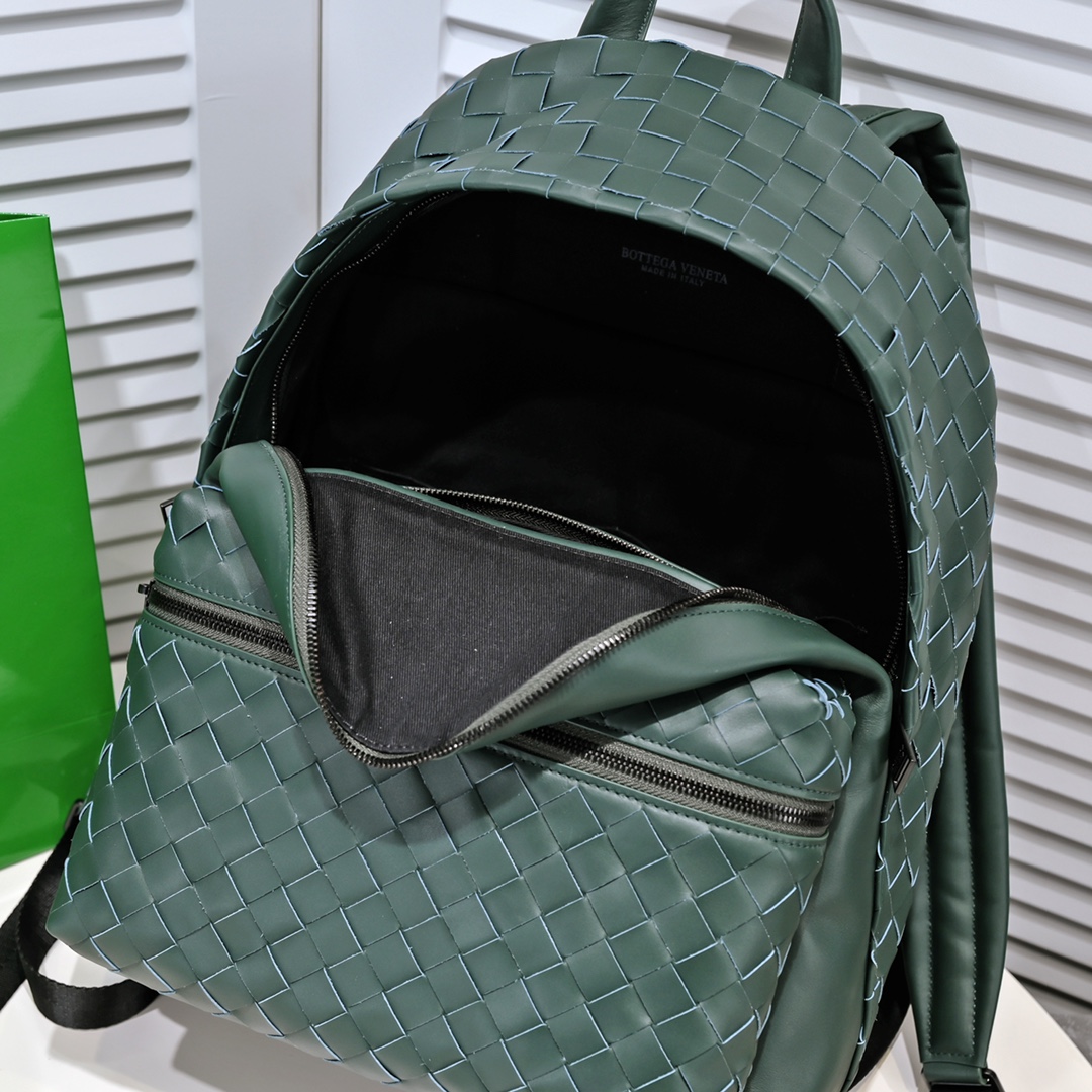 Bagsaaa B0tt*ga Ven*ta Intrecciato Dark Green leather backpack - 32*43cm