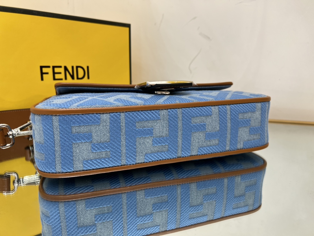 Bagsaaa F**di Baguette Brown and Blue - 27*6*15cm