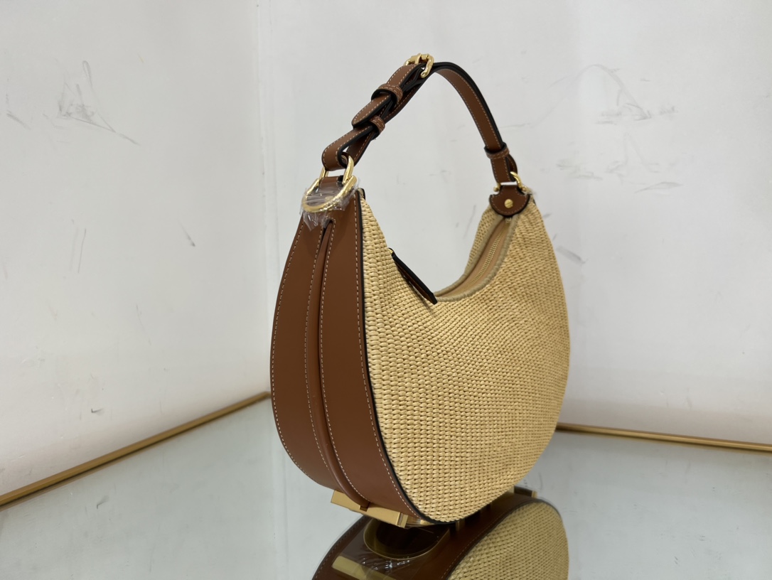 Bagsaaa F**di Graphy Raffia - 29*24.5*10cm