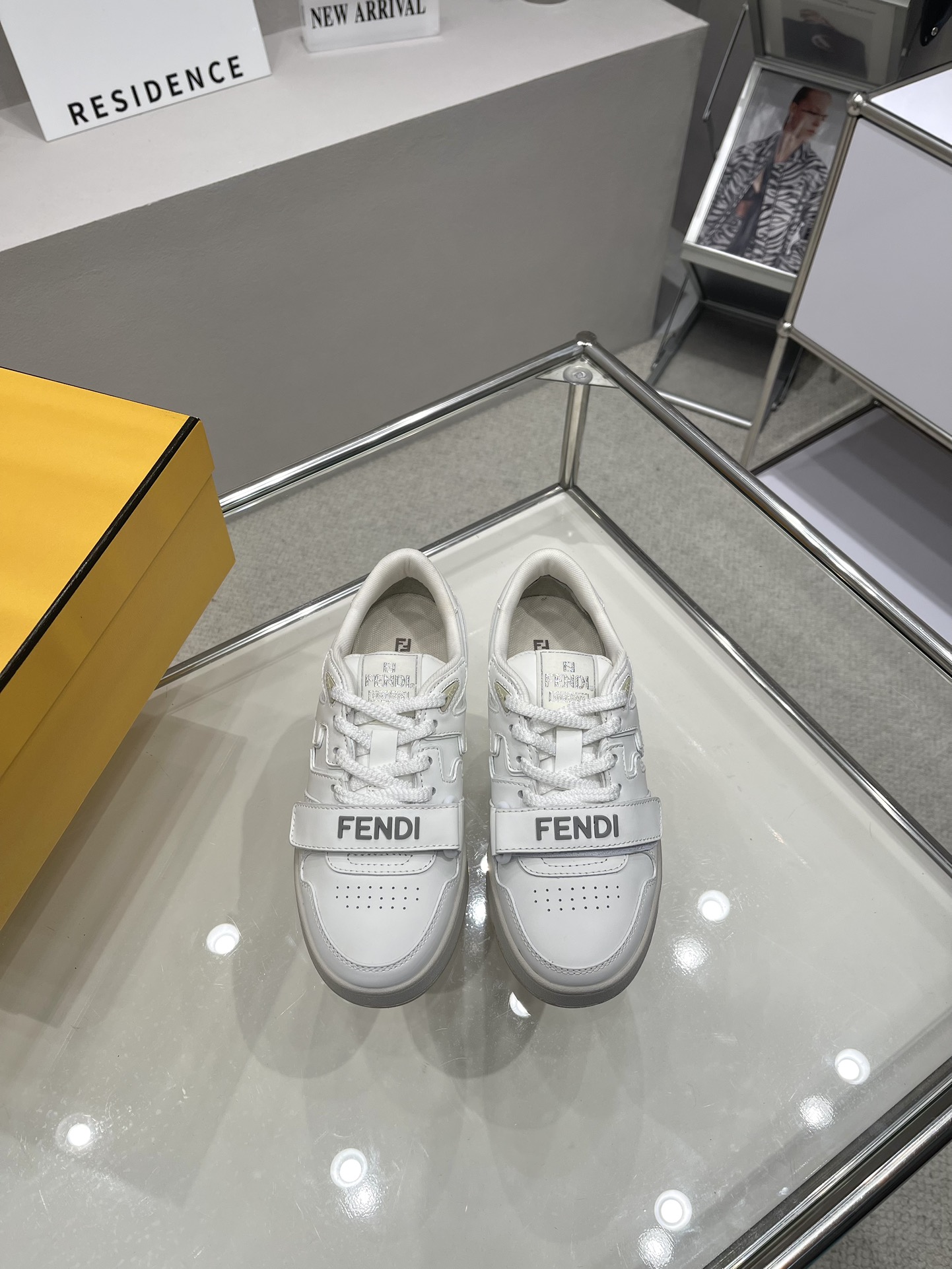 Bagsaaa F**di Match Low Top Sneaker White