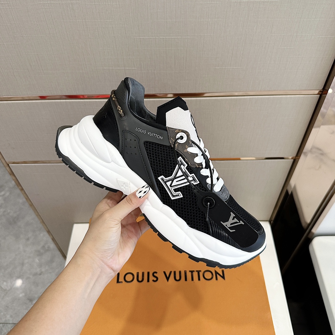 Bagsaaa L0vis Vvtt0n Black Trainer Sneaker