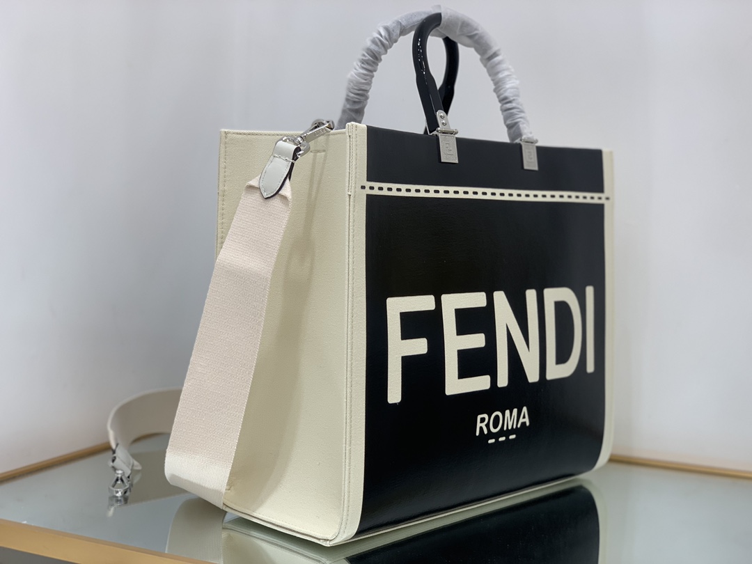 Bagsaaa F**di Sunshine Medium Canvas and black patent leather shopper bag - 35x31x17cm