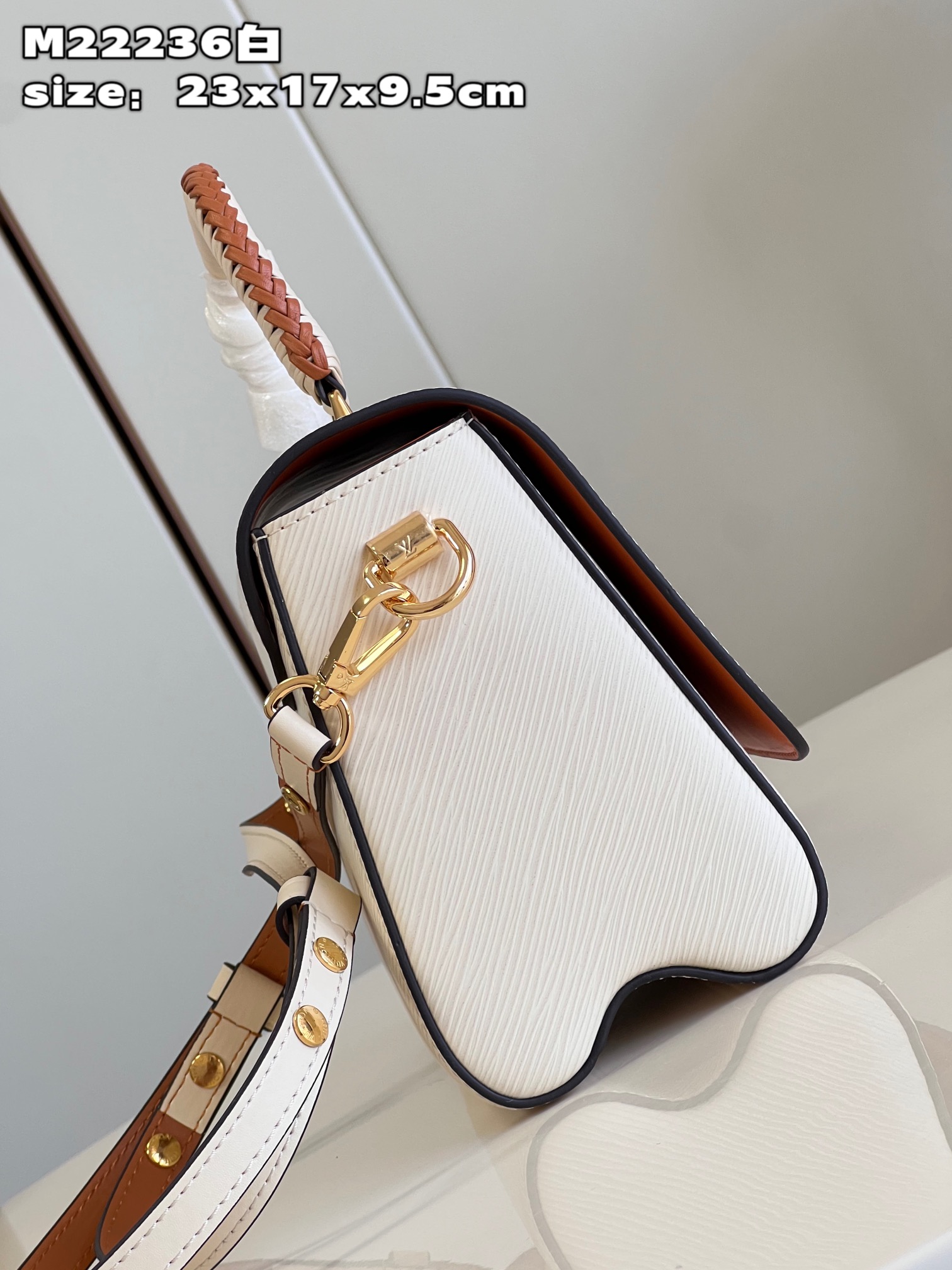 Bagsaaa L0vis Vvtt0n Twist MM Epi Bag White Quartz - 23 x 17 x 9.5 cm